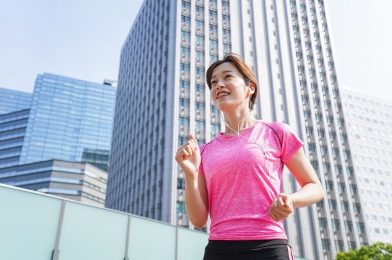 肩こり腰痛の予防と改善にウォーキング