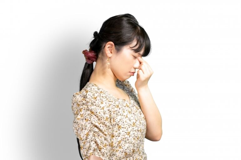 肩こり頭痛は眼精疲労から